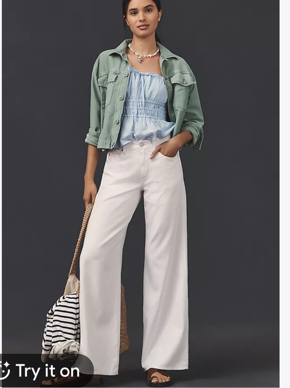AMO Wide-Leg Mid-Rise Jeans in White